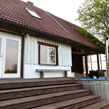 Paeikeseraja Talu *