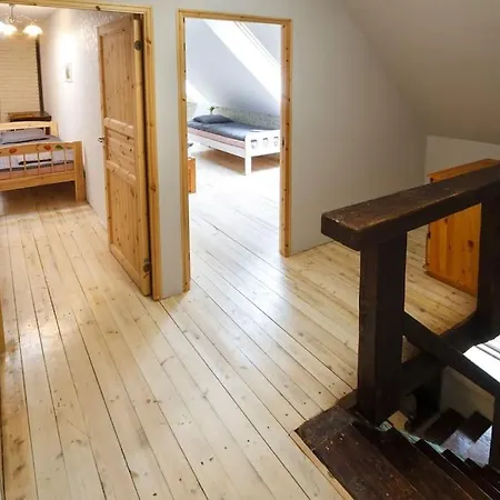 Paeikeseraja Talu Villa *